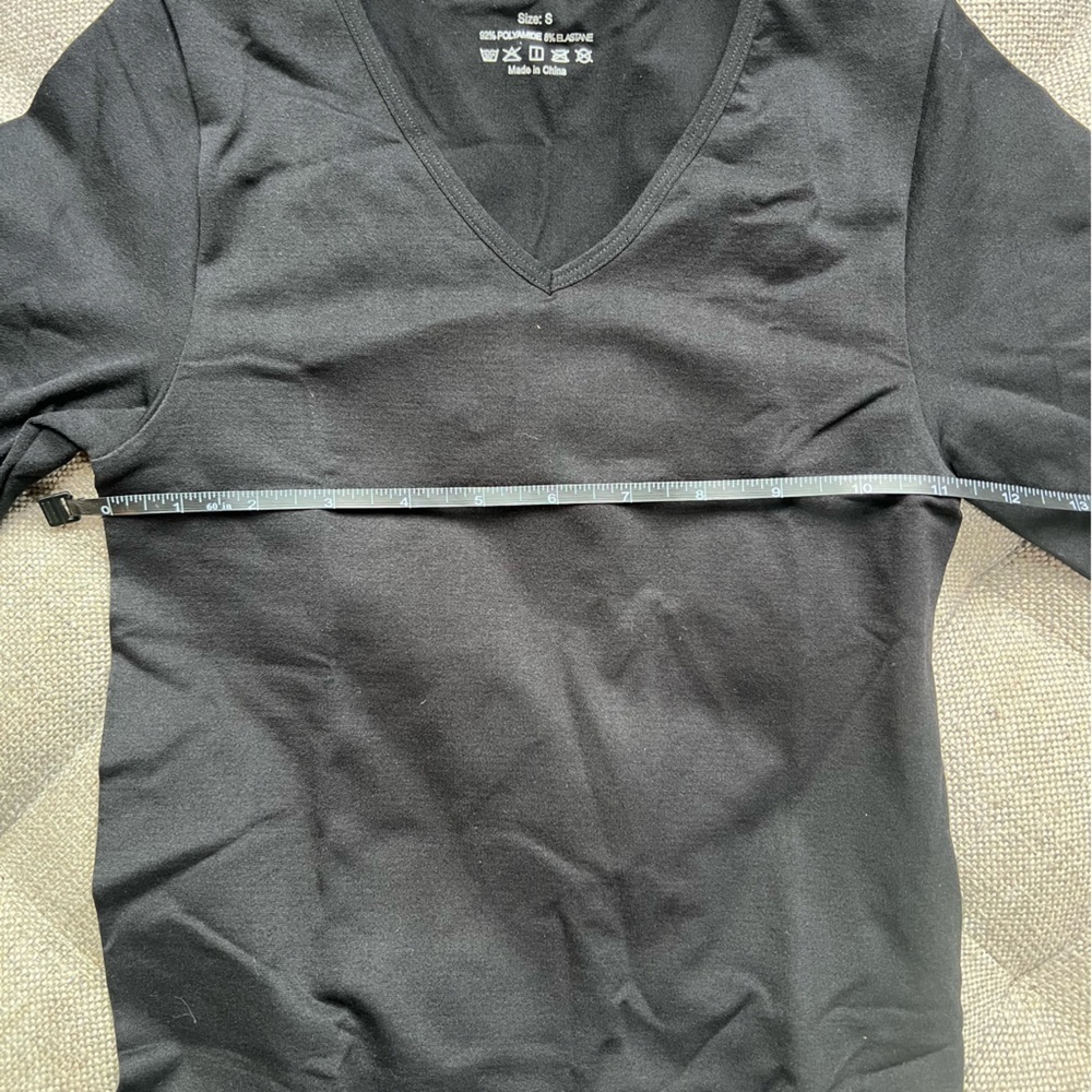 ***NWT**** Bundle Pack Bodysuits - Picture 11 of 12